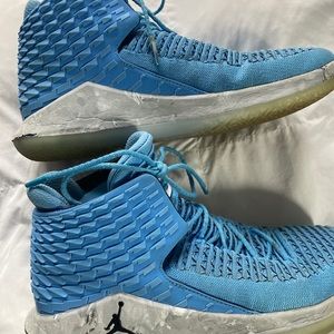 Air Jordan Nike North Carolina size 9 basketball